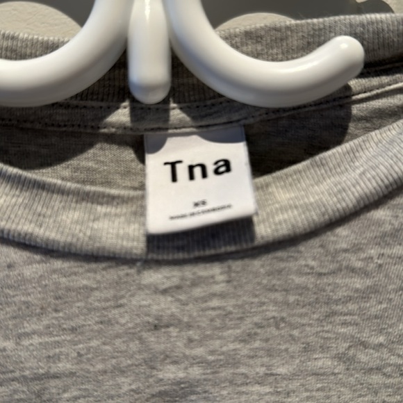 TNA Cropped Long sleeve size XS - Picture 2 of 4
